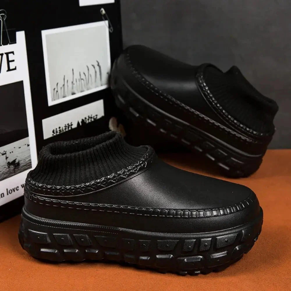 Platform slippers with a chunky tread sole, smooth upper and plush lining - black / knit collar