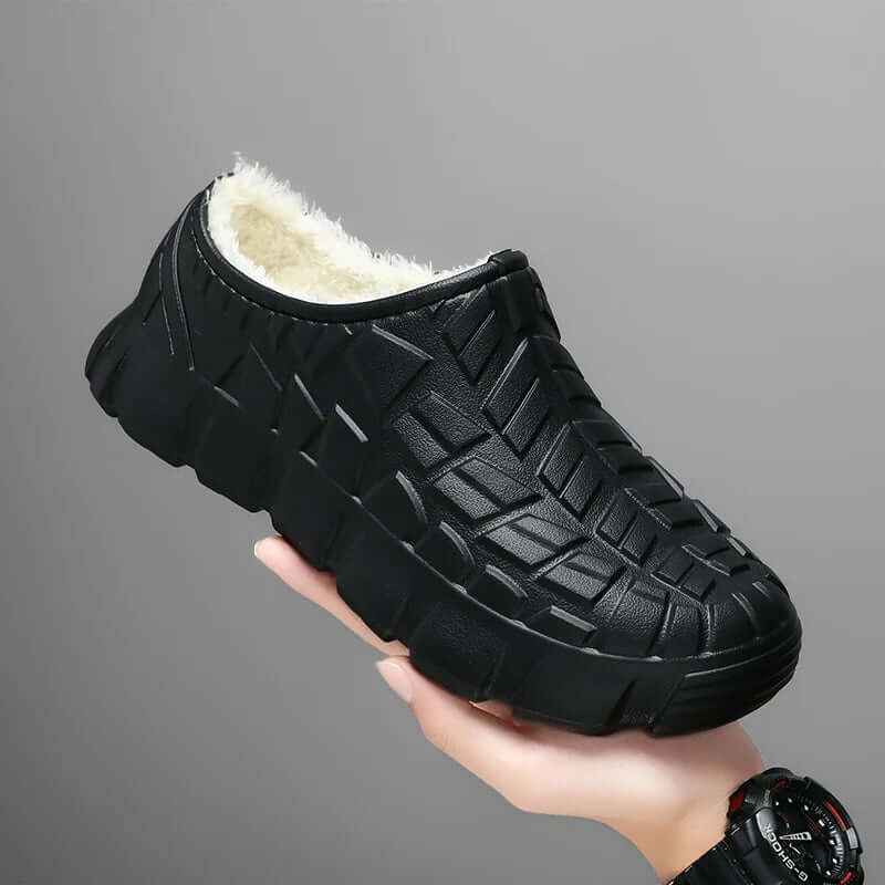 Platform slippers in EVA with a tread-pattern upper and plush lining