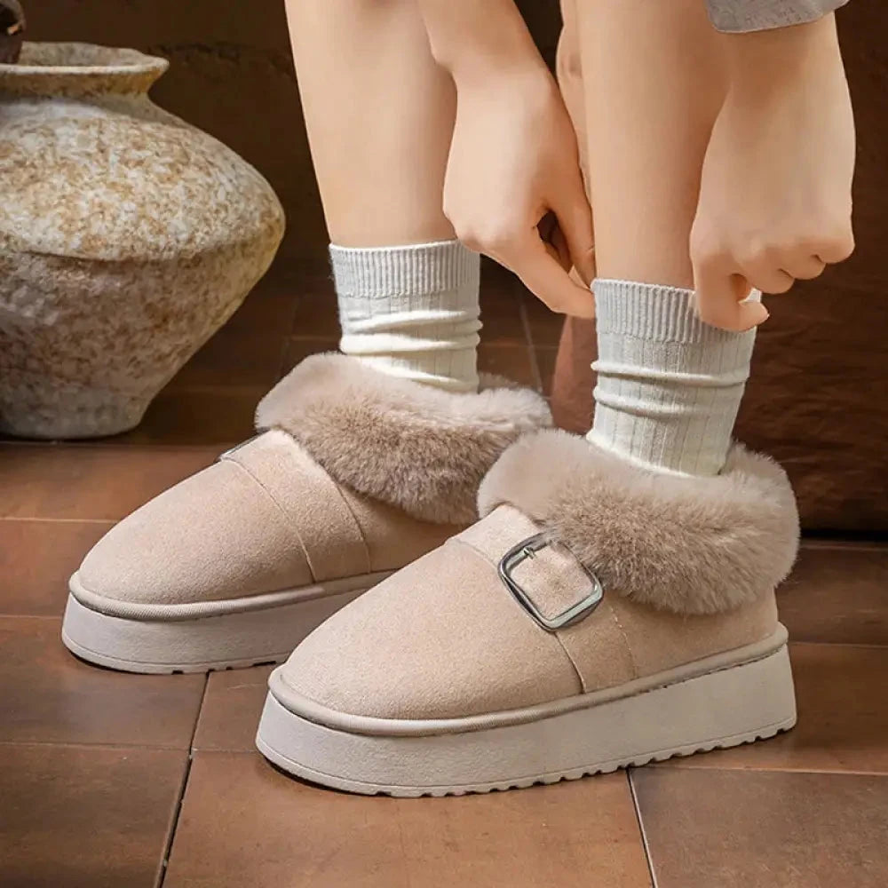 Women's platform slippers in suede look with faux fur collar, buckle and thick sole - view 3