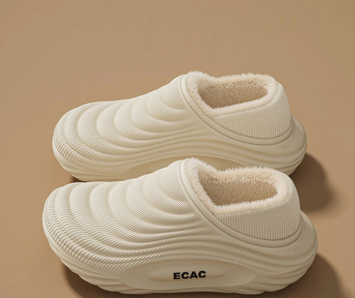 Plush-lined EVA slippers with fine wave ribbing and a thick sole - cream closed heel