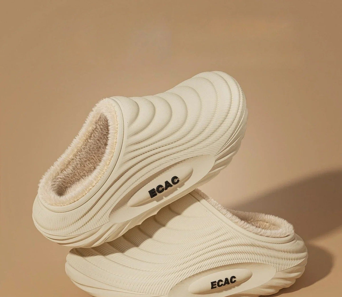 Plush-lined EVA slippers with fine wave ribbing and a thick sole - cream open back