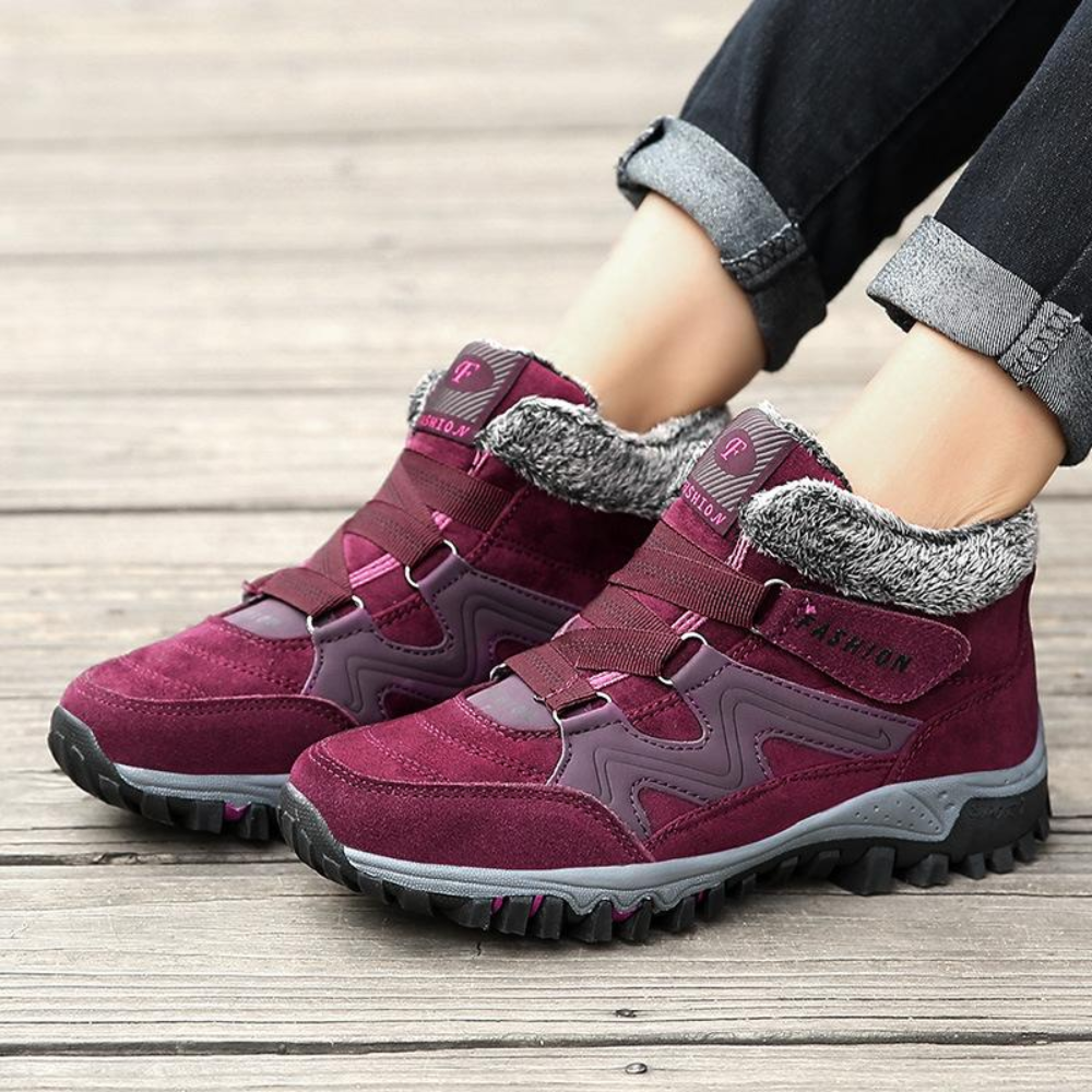 Women's plush-lined winter trainers with hook-and-loop straps