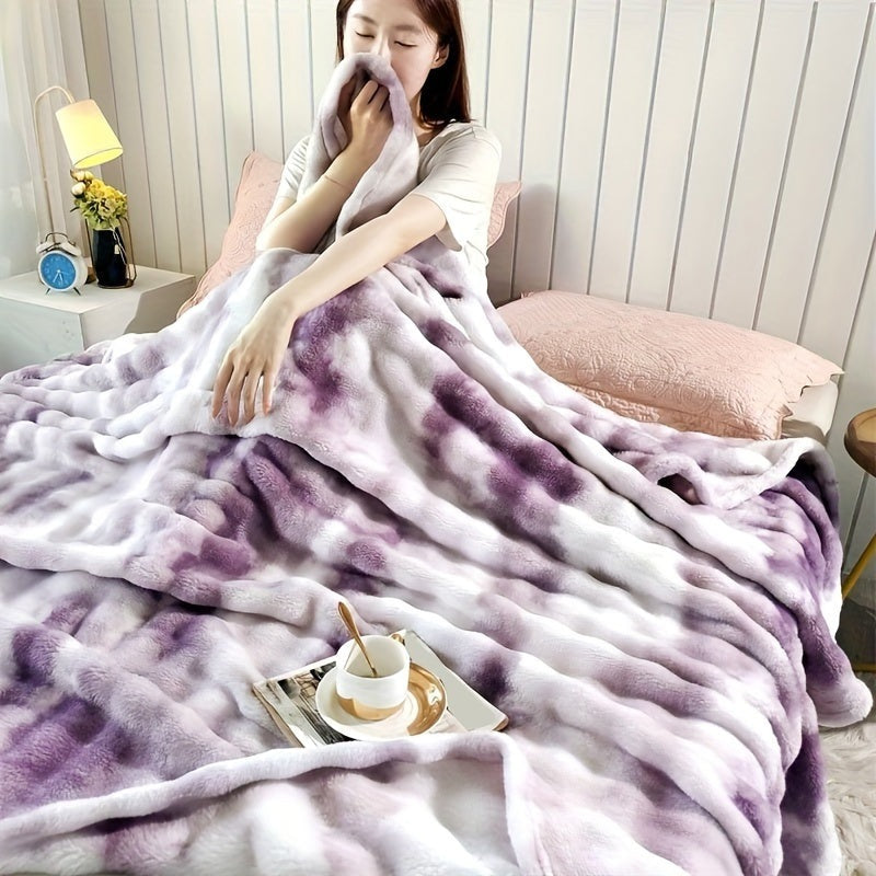 Plush throw with ribbed relief and a tie-dye effect - view 4