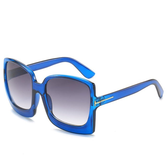 Women's Oversized Sunglasses – Jessica Trendy Leisure – alternative view