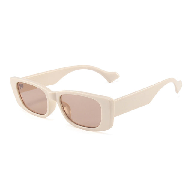 Women's Rectangular Sunglasses – UV400 Polycarbonate Sarah – close-up detail