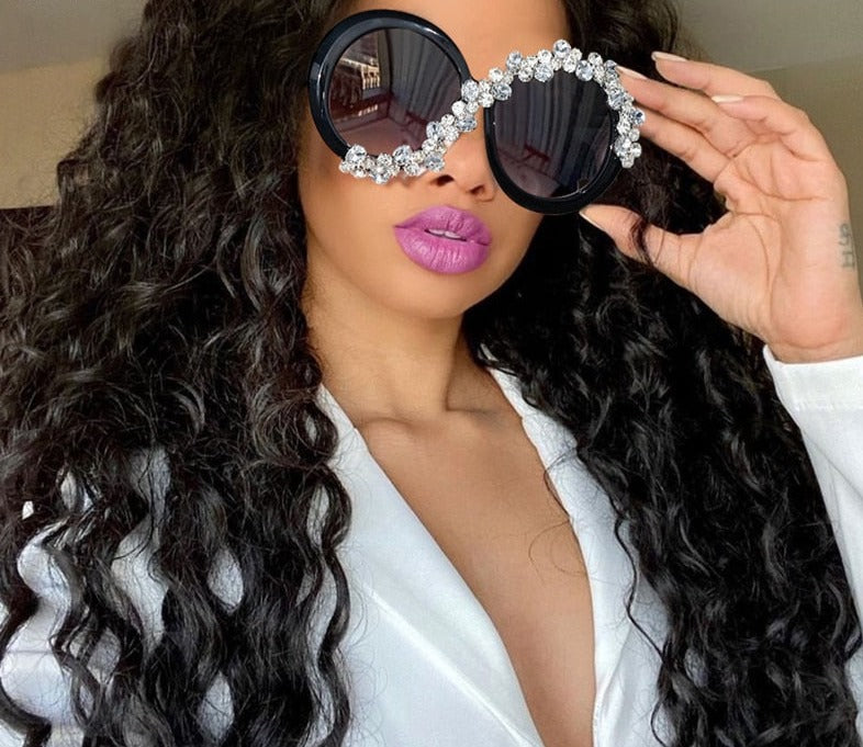 Women's Round Sunglasses – Retro Metal Frame UV400 – side view