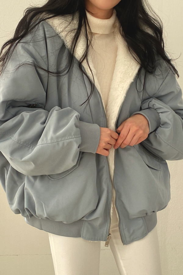Women's reversible oversized bomber jacket with faux fur and a hood - grey blue
