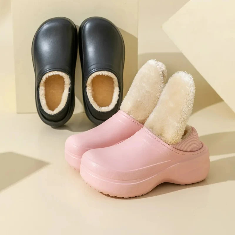 Platform slippers with water-repellent shell, plush lining and ribbed collar - view 3