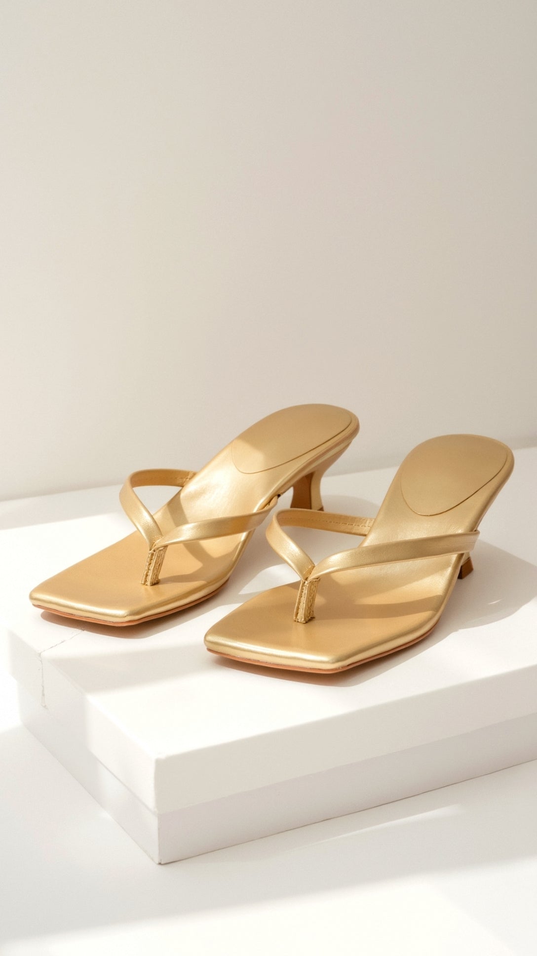 Women's Toe Post Kitten Heel Sandals - product view | SAINT DOR