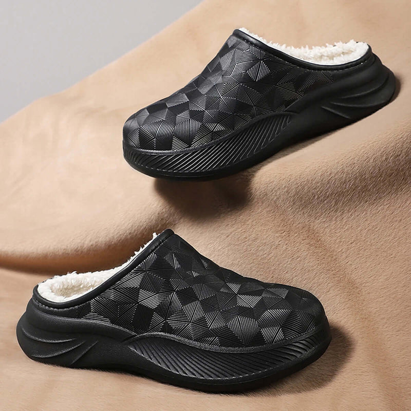 Slippers with a water-repellent geometric relief upper, teddy lining and thick EVA sole - view 2