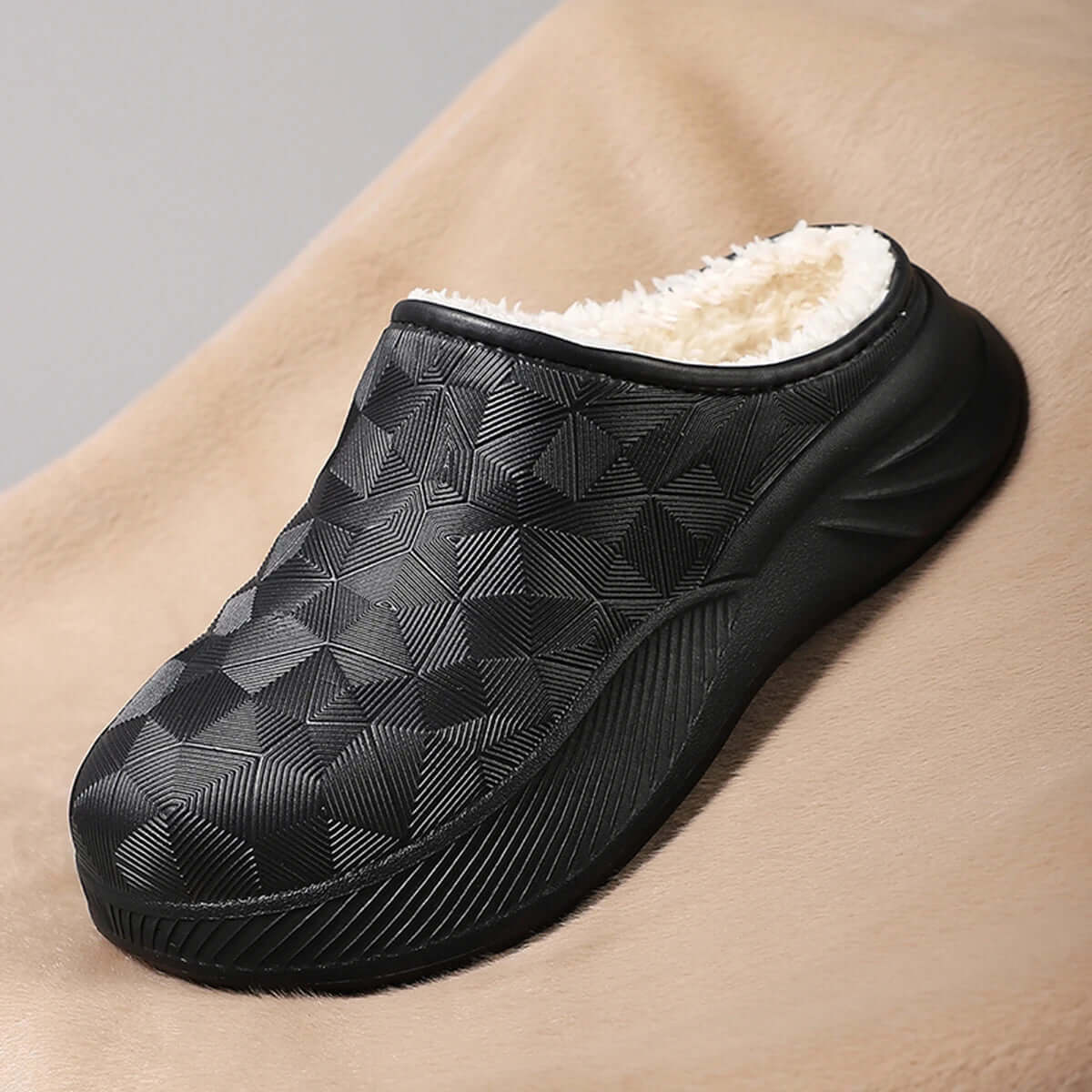 Slippers with a water-repellent geometric relief upper, teddy lining and thick EVA sole - view 6