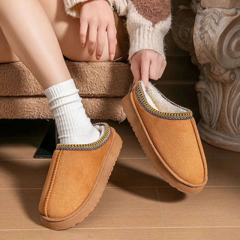 Platform slippers in suede look with open heel, plush lining and stitched trim - view 4