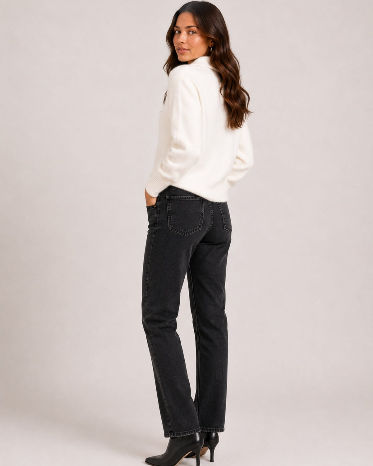 Women's textured knit cardigan with a flat collar and button front - white