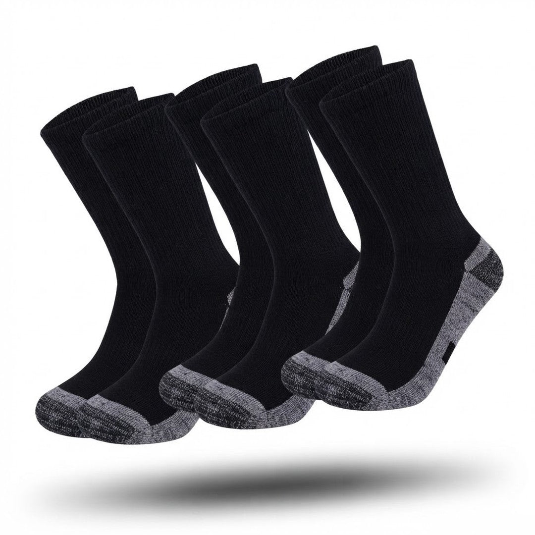 Three pairs of thermal socks with merino wool, a terry lining and reinforced heel and toe - black
