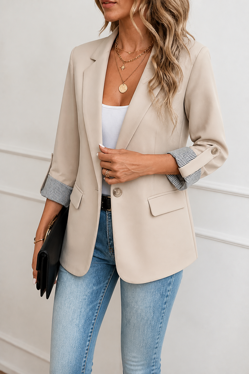 Women's tailored blazer in Apricot