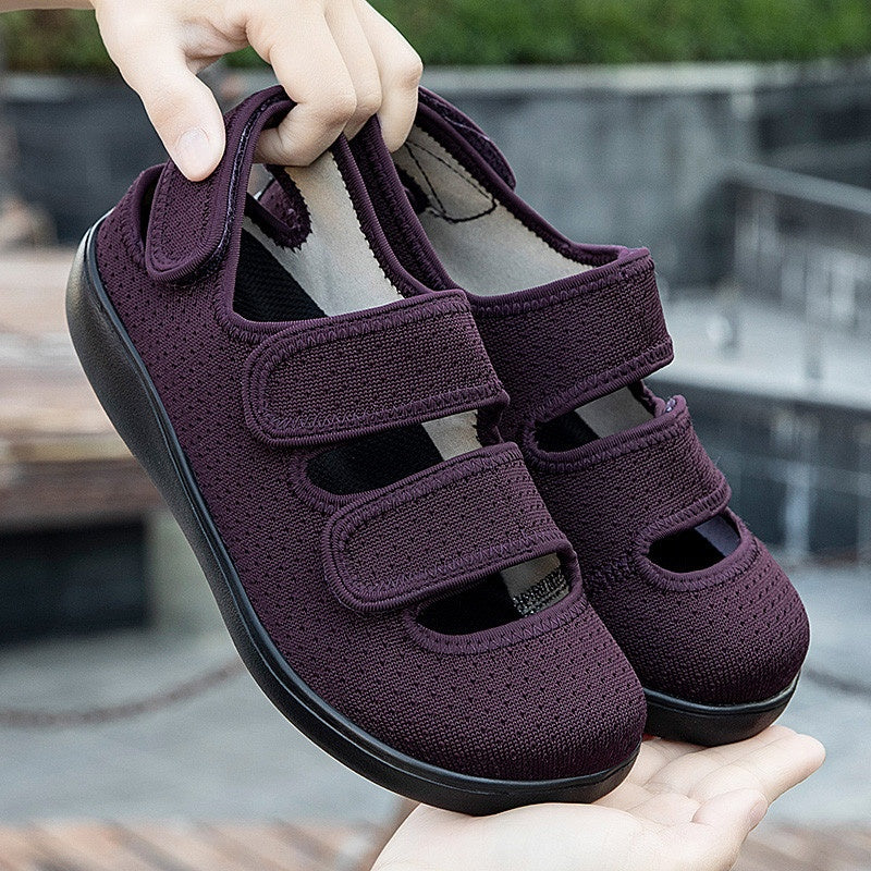 Orthopaedic shoe with three touch-fastening straps and open sides for swollen feet - plum