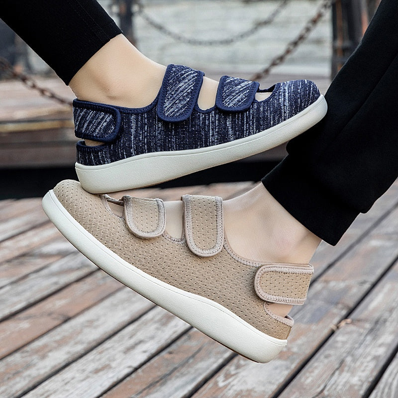 Orthopaedic shoe with three touch-fastening straps and open sides for swollen feet - view 4