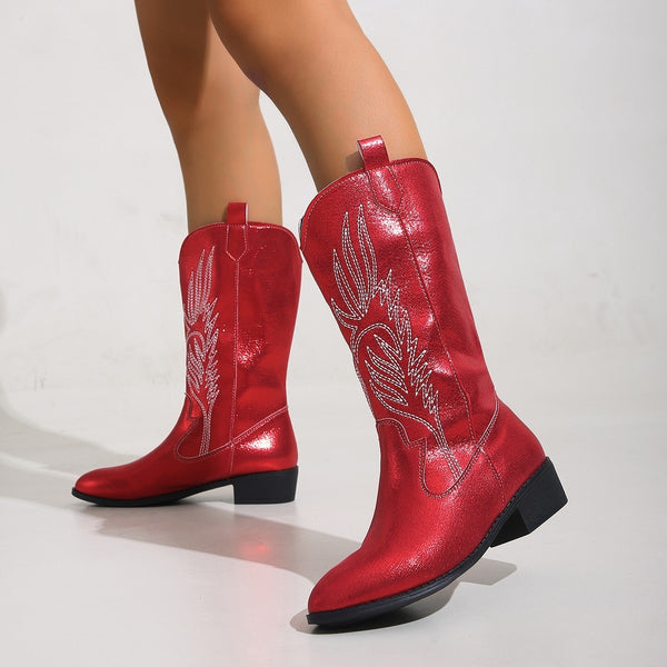 Women's cowboy boots with an embroidered motif on the shaft, pointed toe and block heel - red