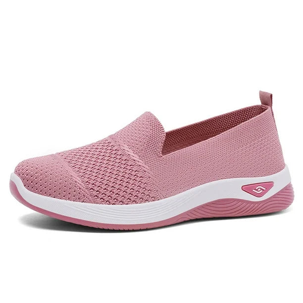 Women's ergonomic knit slip-on trainers with a cushioned heel