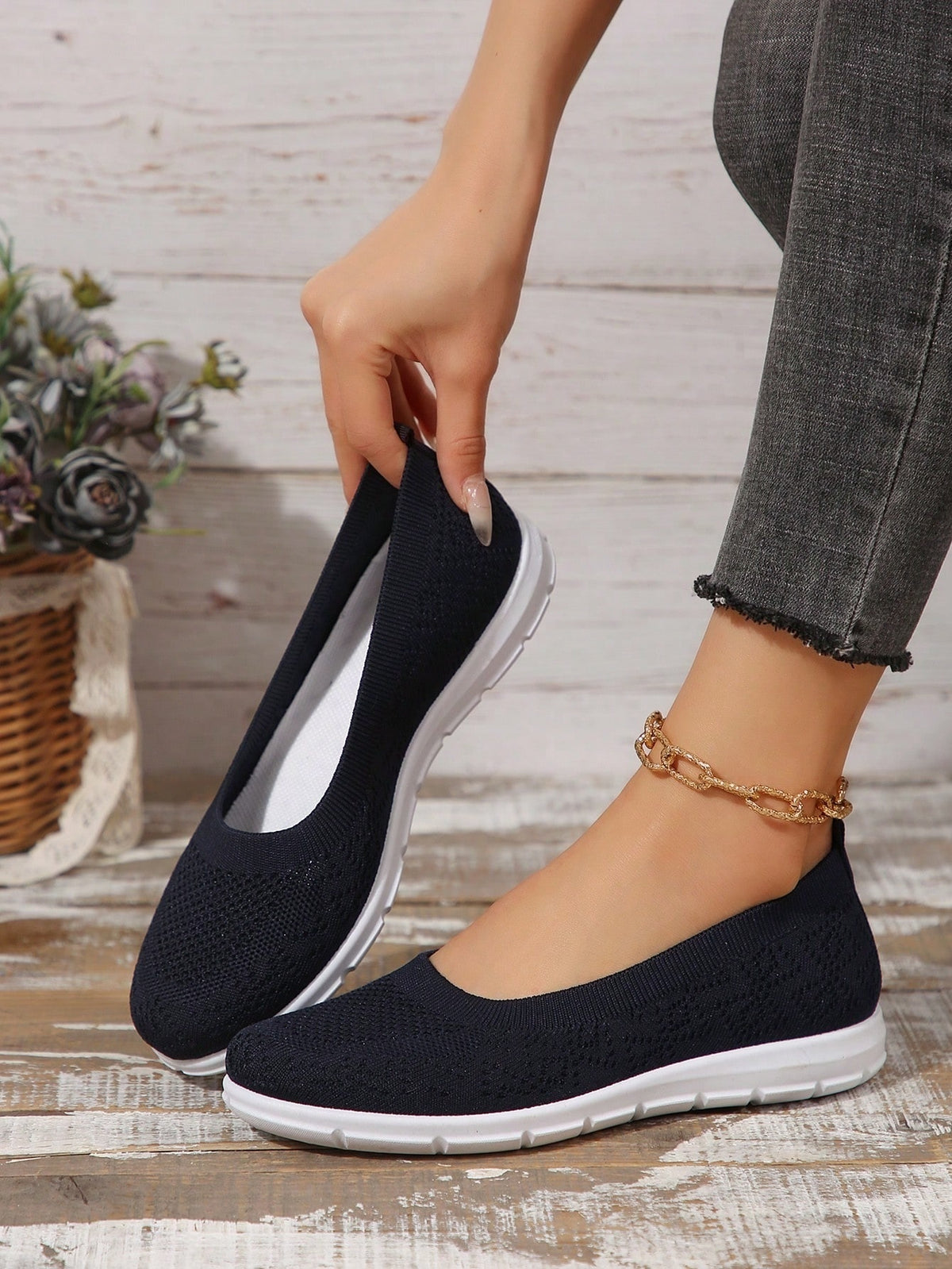 Flat knit shoes for women with low slip-on cut, heel pull tab and flexible tread sole - navy