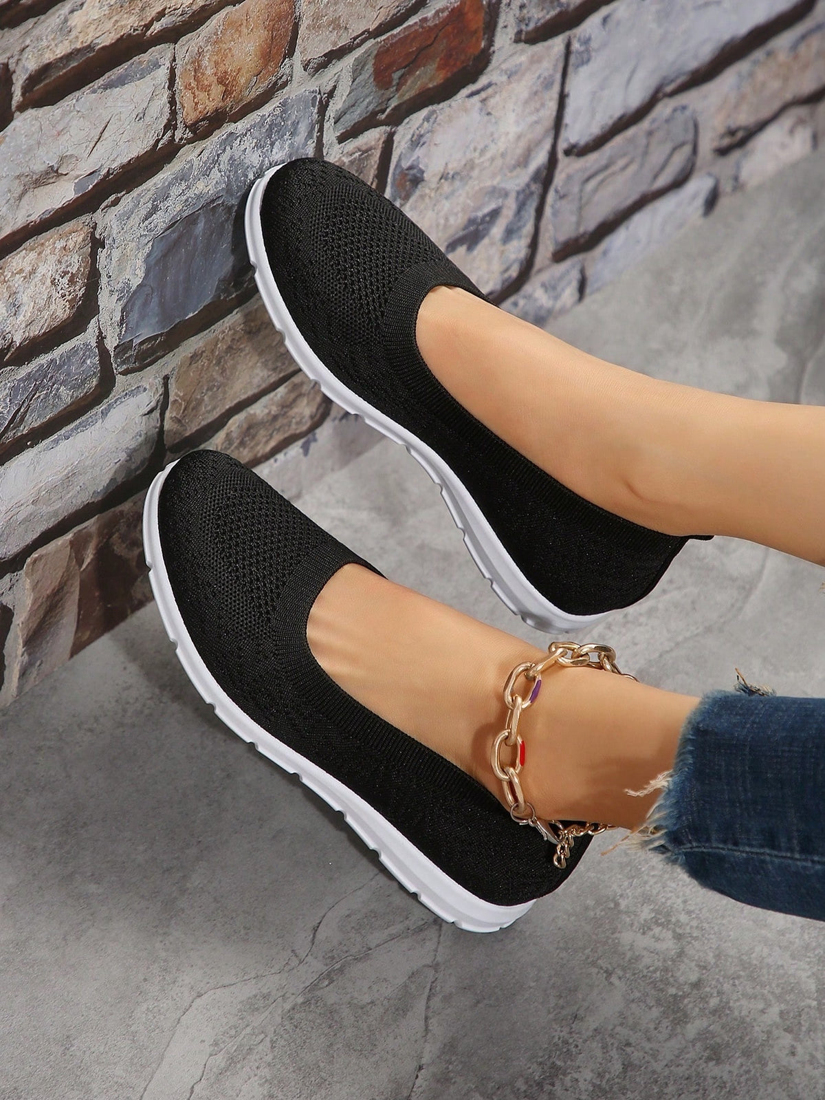 Flat knit shoes for women with low slip-on cut, heel pull tab and flexible tread sole - view 8