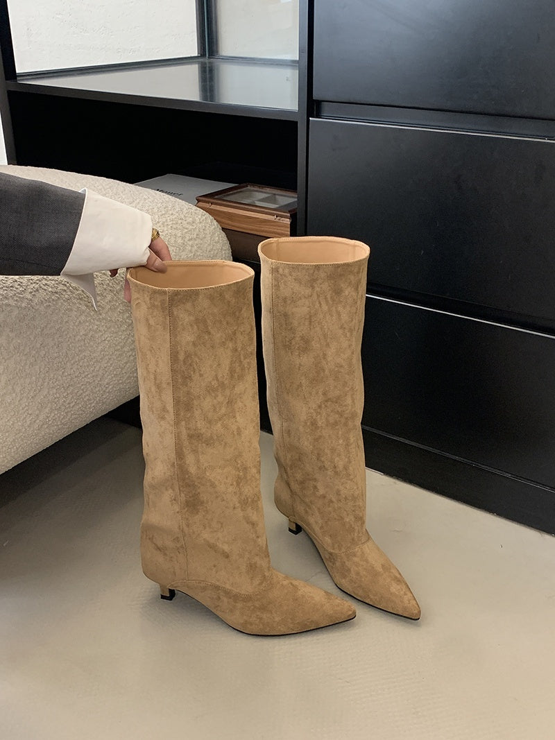 Women's knee-high boots in a suede look with a pointed toe, slim heel and wide shaft - view 18