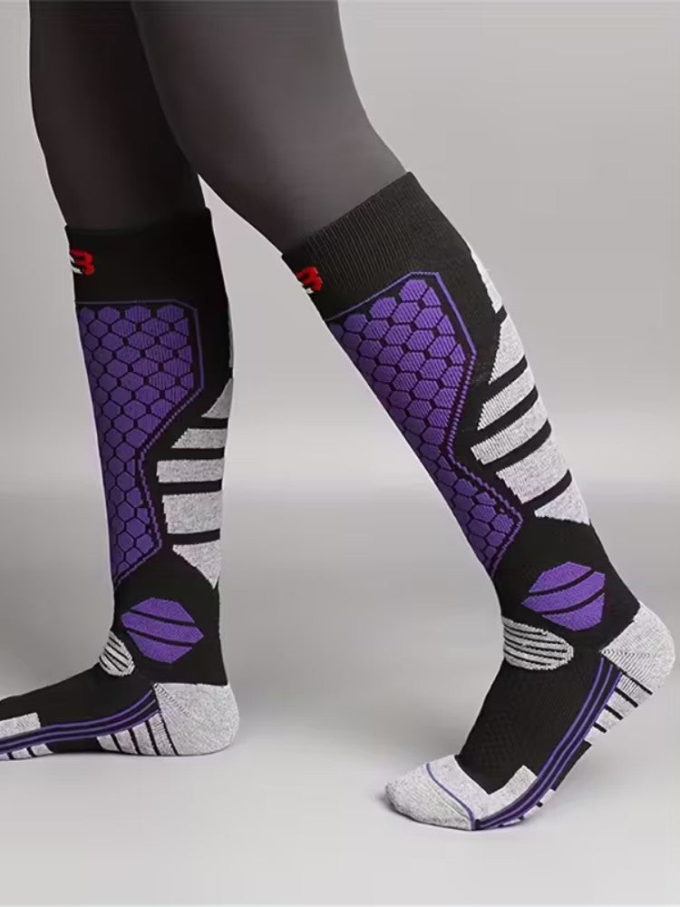 Women's knee-high ski socks with a honeycomb panel and reinforced heel and toe - view 2