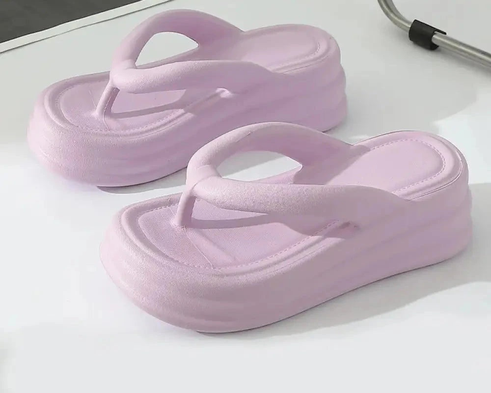 Platform flip flops in EVA with thick sole and wide straps - lilac