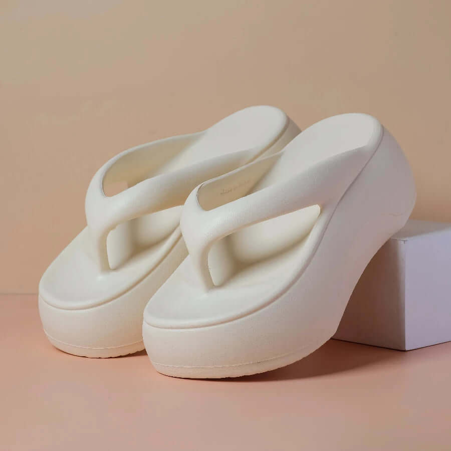 Platform flip flops in EVA with a wide toe-post strap - view 3