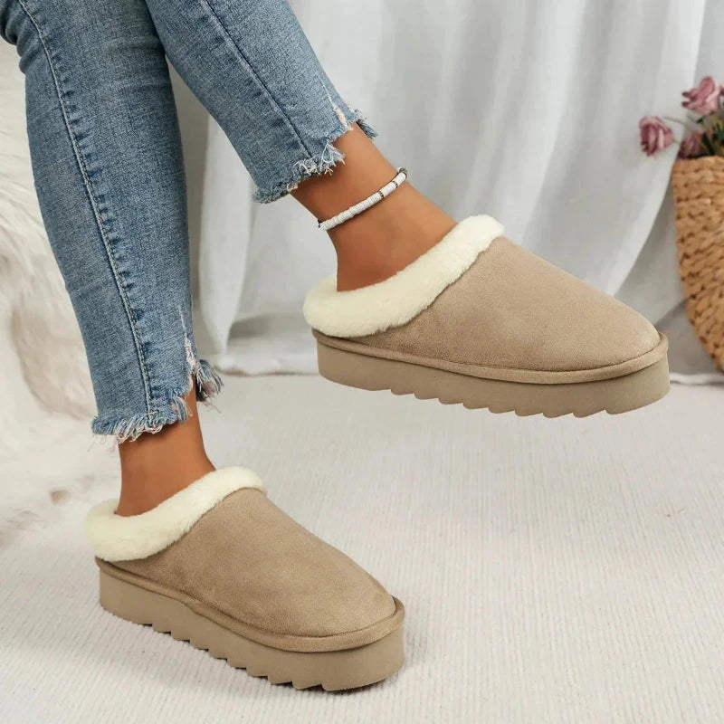 Women's platform slippers in suede look with plush trim and a thick ridged sole - view 6