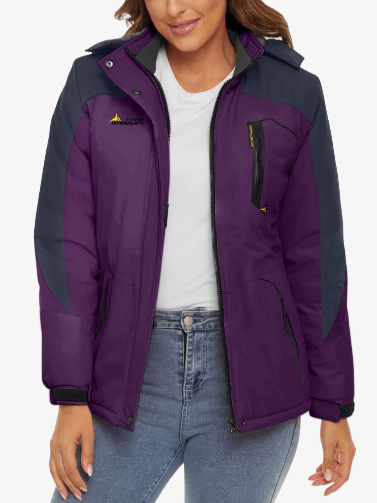 Women's ski jacket with fleece lining, a hood and zipped pockets - purple
