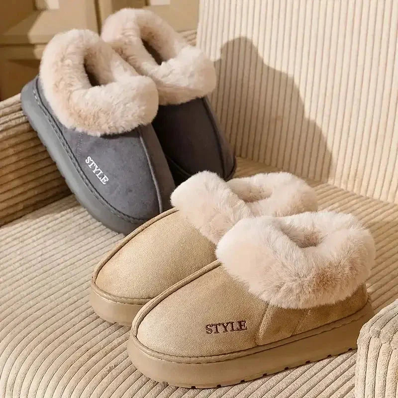 Women's short snow boots in suede look with wide plush collar and thick platform sole - view 7