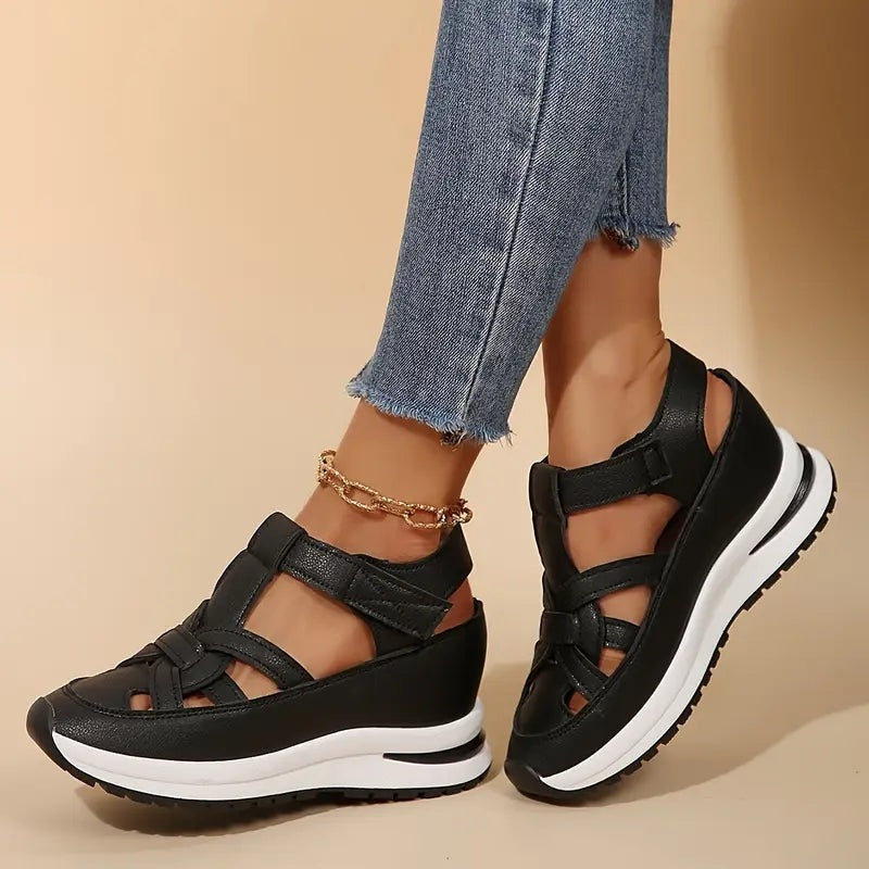 Women's wide fit closed-toe sandals with hook-and-loop straps - view 5